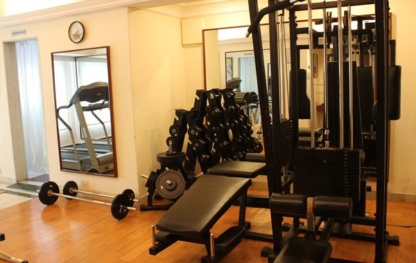 Gym - Weight Machine